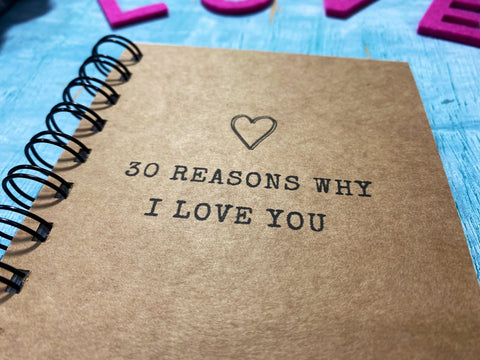 30 Reasons why I love you mini book of love notes, long distance first anniversary boyfriend gift, 30 things I love about you 30th birthday